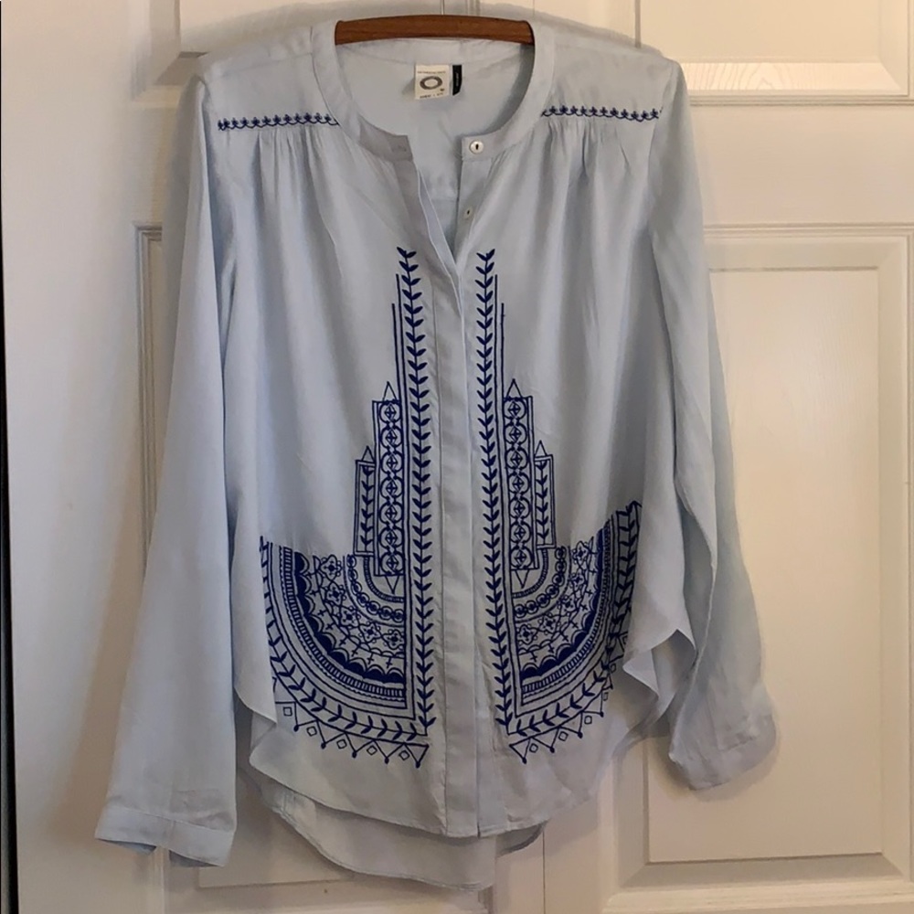 Embroidered blouse